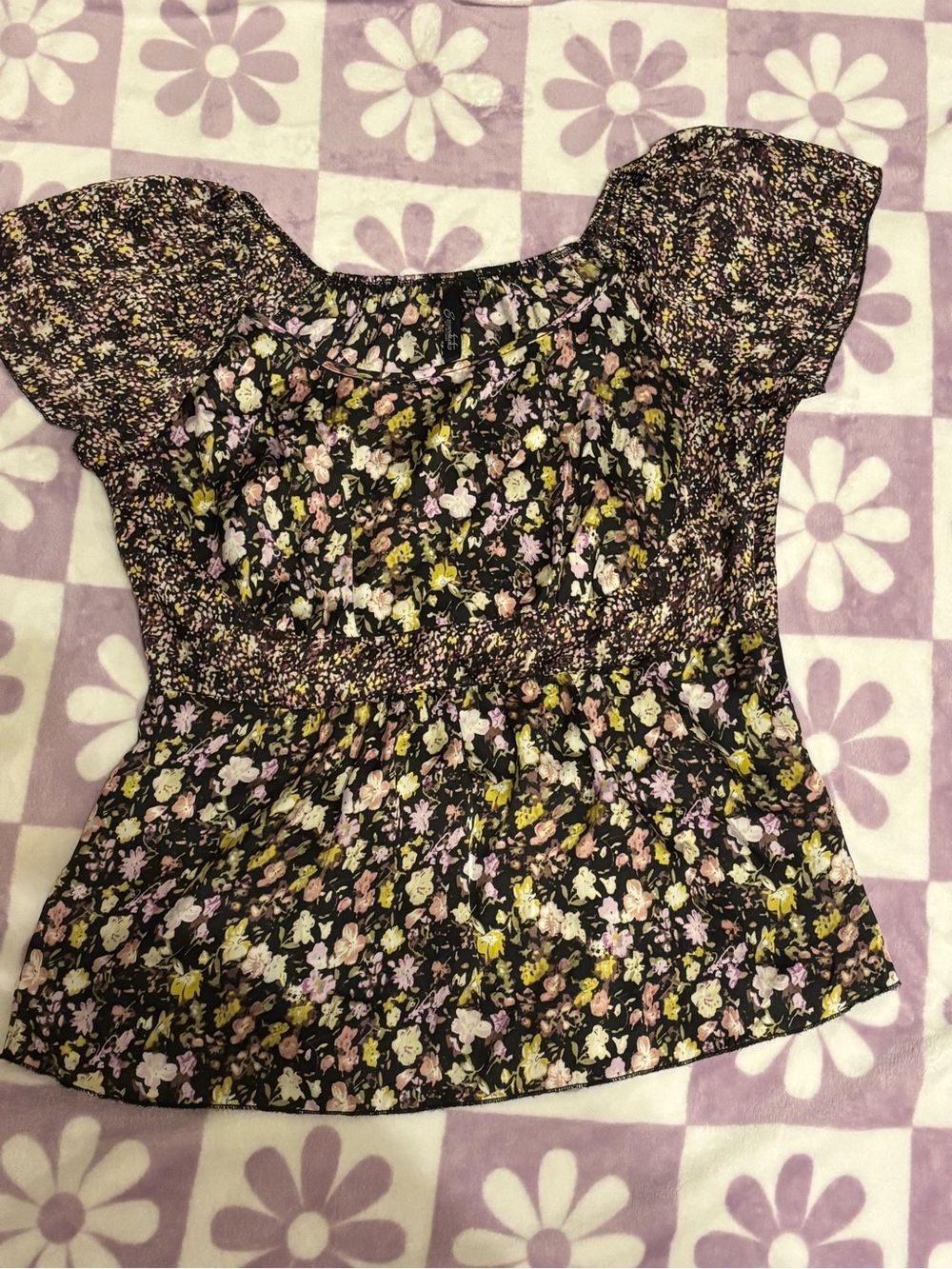 Women’s Black Floral Short-Sleeve Peplum Top